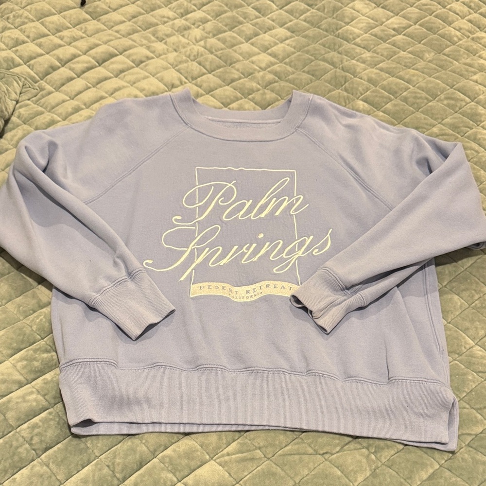 Abercrombie & Fitch women's crew neck sweatshirt Small